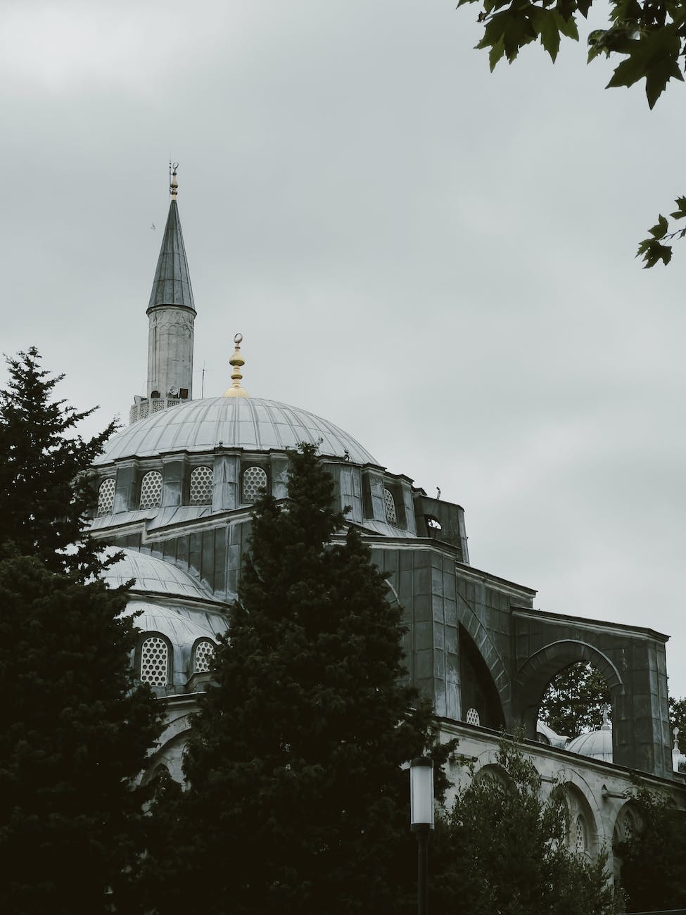 traditional mosque in istanbul